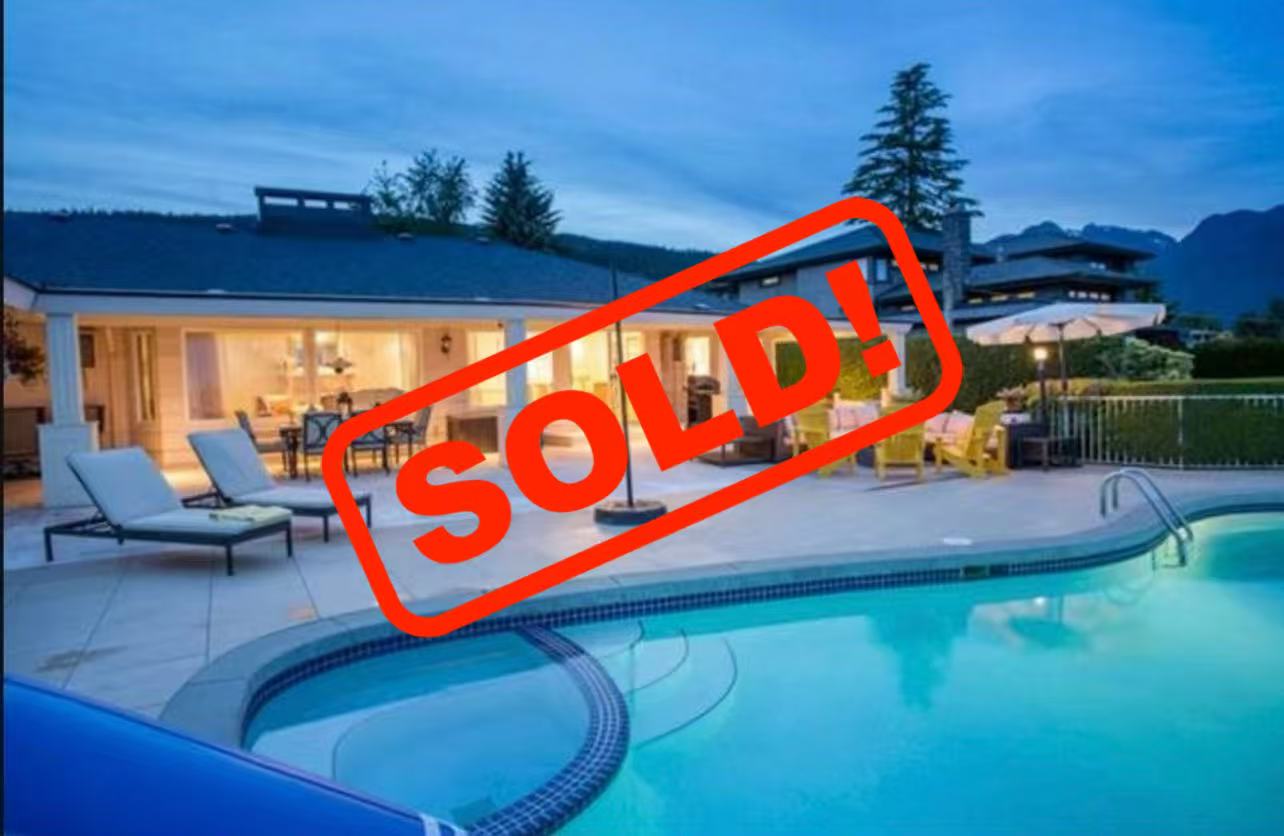 1002 EYREMOUNT DRIVE West Vancouver R3009447